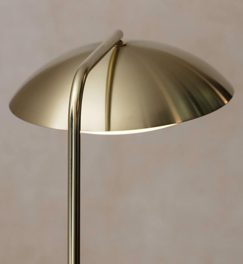 TinnappleMetz-allied-maker-Crest-Floor-Lamp-hover