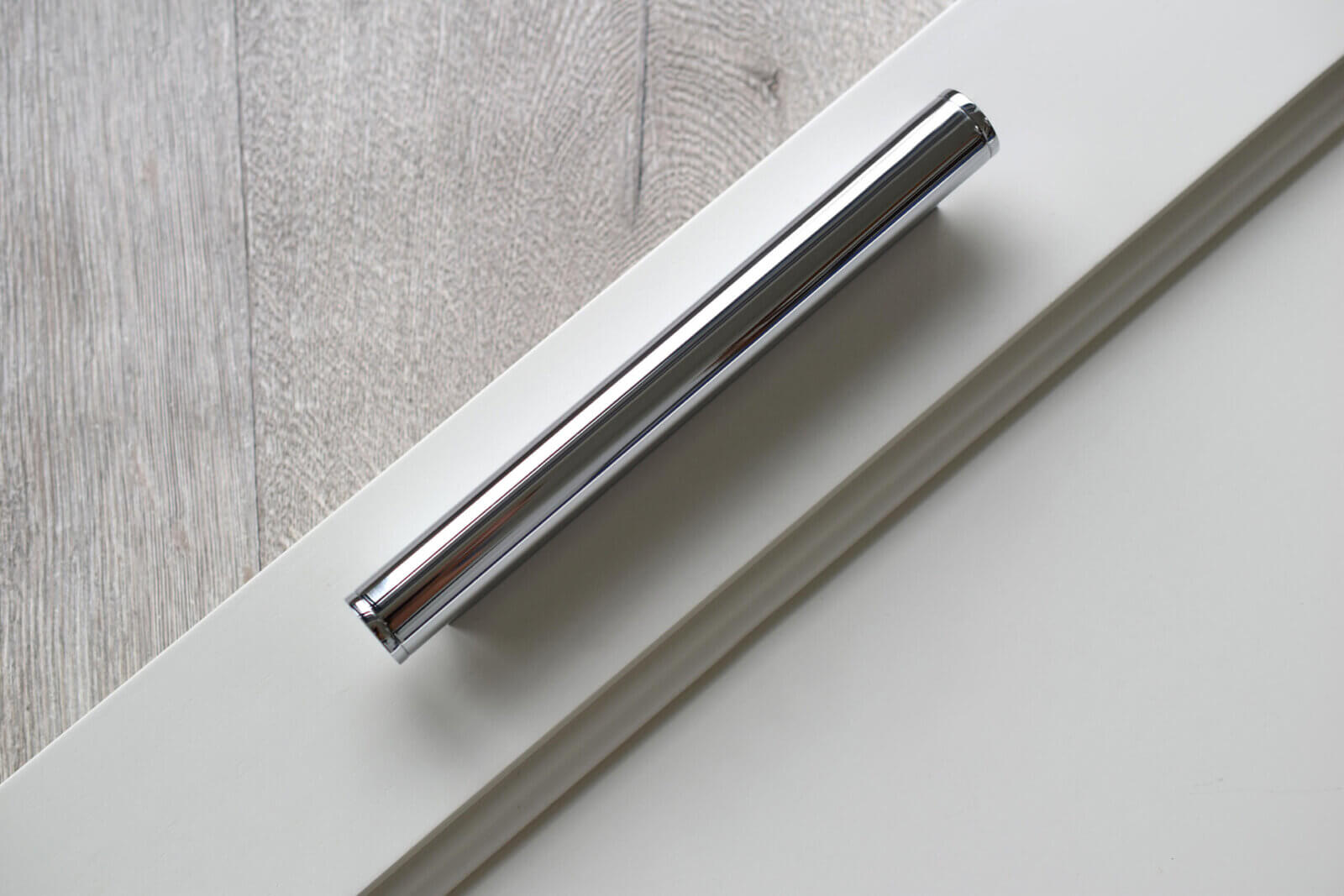 TinnappelMetz-Turnstyle-solid-scroll-cabinet-handle-02