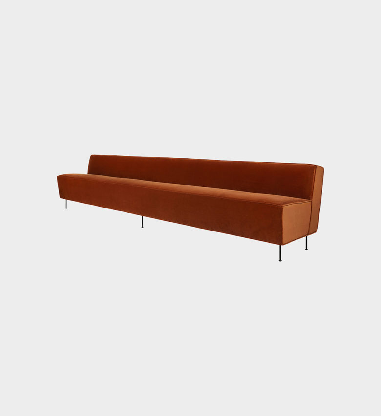 Tinnappelmetz-Gubi-Modern Line Sofa-Hover
